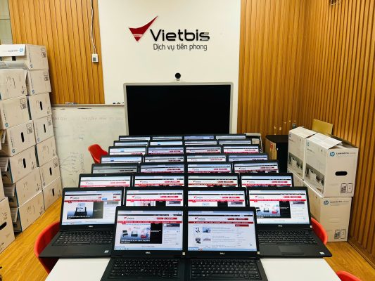 Thuê máy scan văn phòng giúp doanh nghiệp "né" gánh nặng chi phí thế nào? 2 cho thue pc laptop vietbis